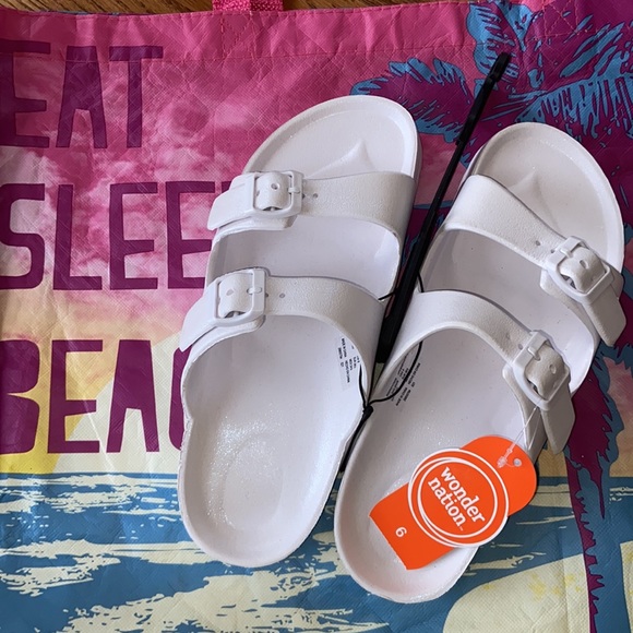 *NEW* White Rubber 2 Strap Summer Sandals 7.5-8-8.5 / 38.5 EU - Picture 2 of 16